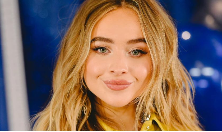 Sabrina Carpenter Height Wiki, Age, Boyfriend, Parents, Net Worth